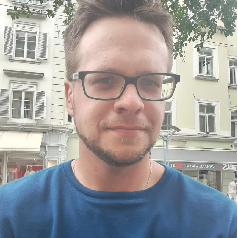 Dr. Udo Moewes